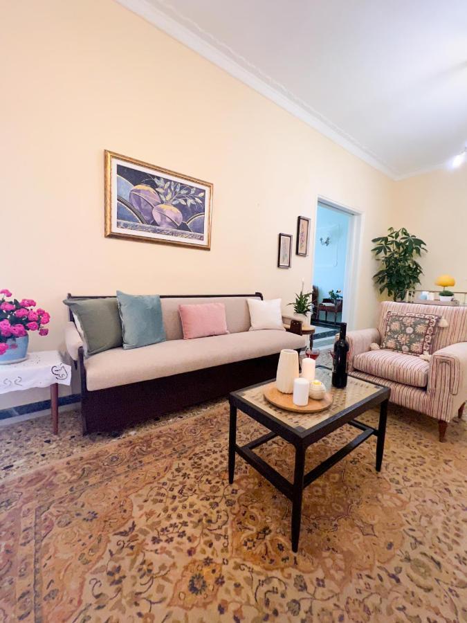 Вілла Margaret'S House Corinth Екстер'єр фото