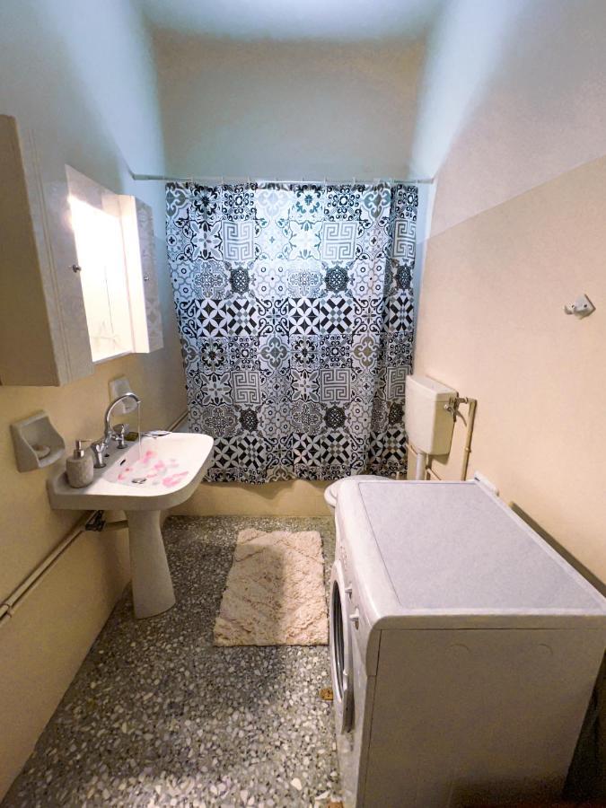 Вілла Margaret'S House Corinth Екстер'єр фото