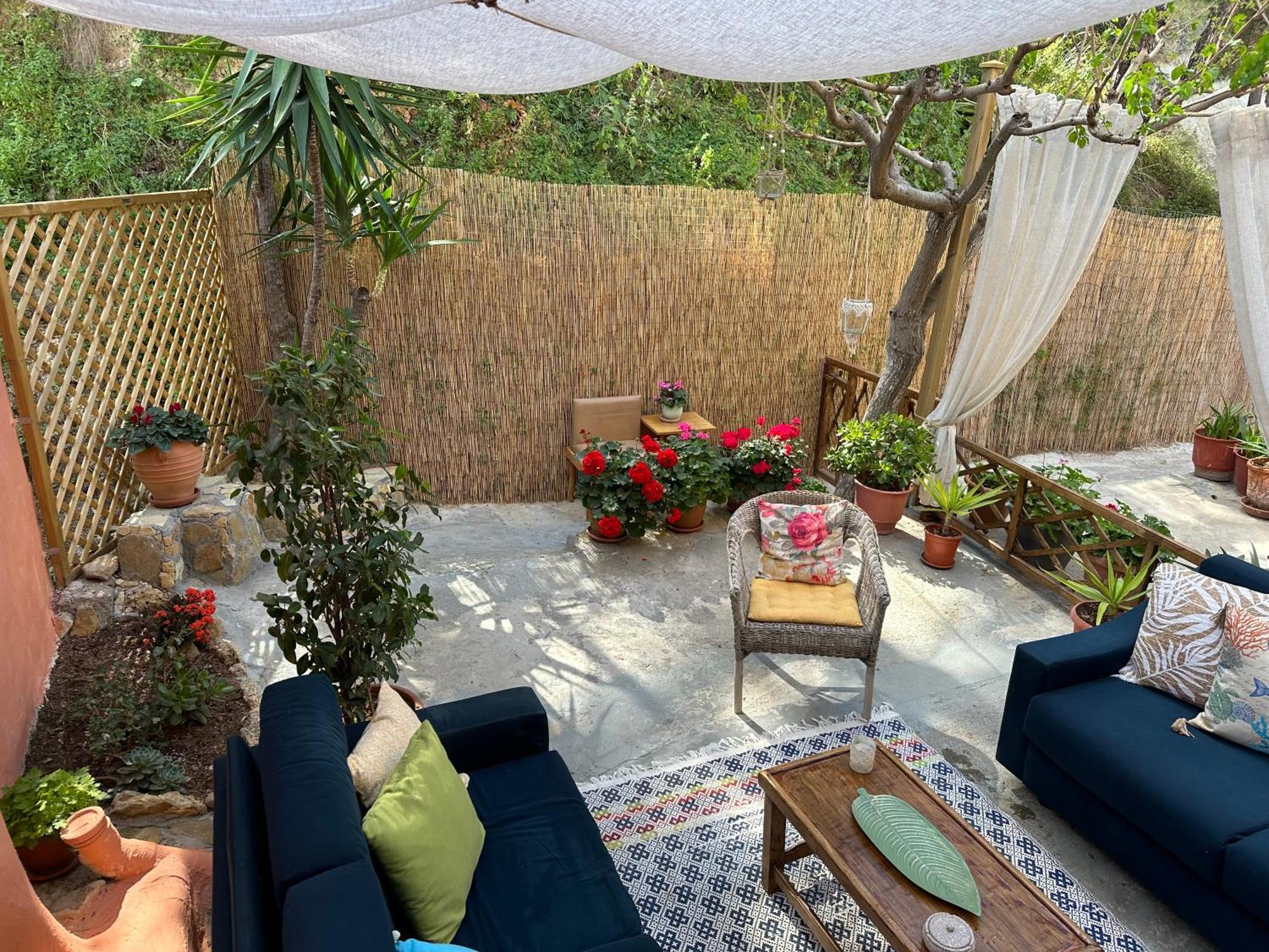 Вілла Margaret'S House Corinth Екстер'єр фото
